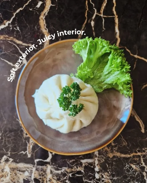Gedampfte Teigtasche bei SIYU
